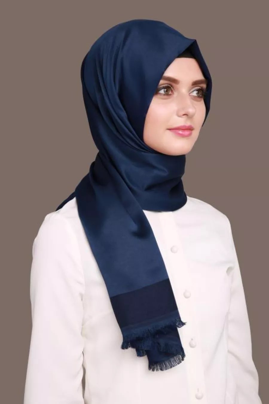Lami Scarf